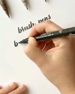 UNI p|n Brush - Marcador punta pincel